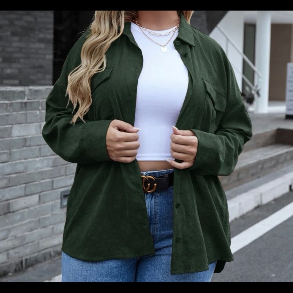 Plus flap pocket drop shoulder velvet blouse